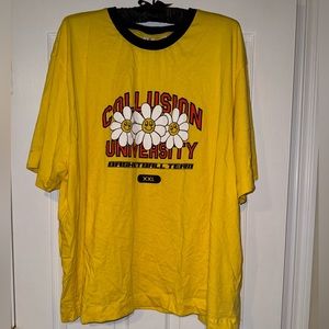 Collision yellow T-shirt. Size: 24
